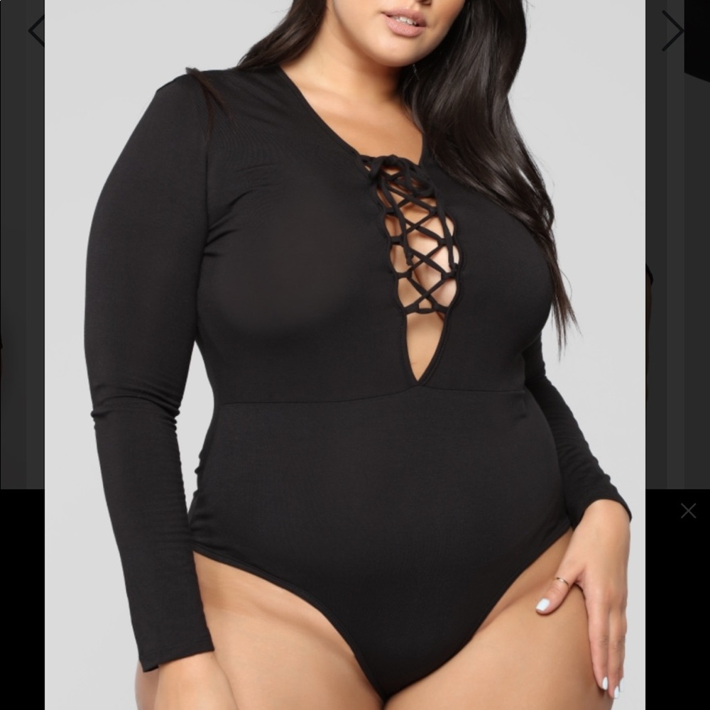 $String you along Bodysuit -Black